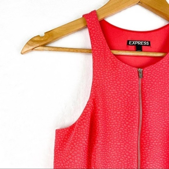 Express Pink Zip Lace Pleated Racerback Dress size 2 - Picture 5 of 9